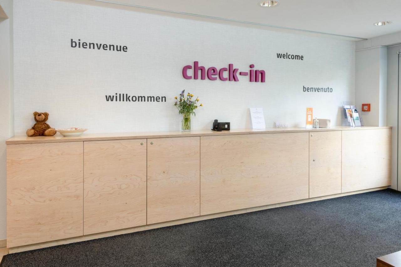 Baeren Self Check-In Hotel โซโลทูร์น ภายนอก รูปภาพ